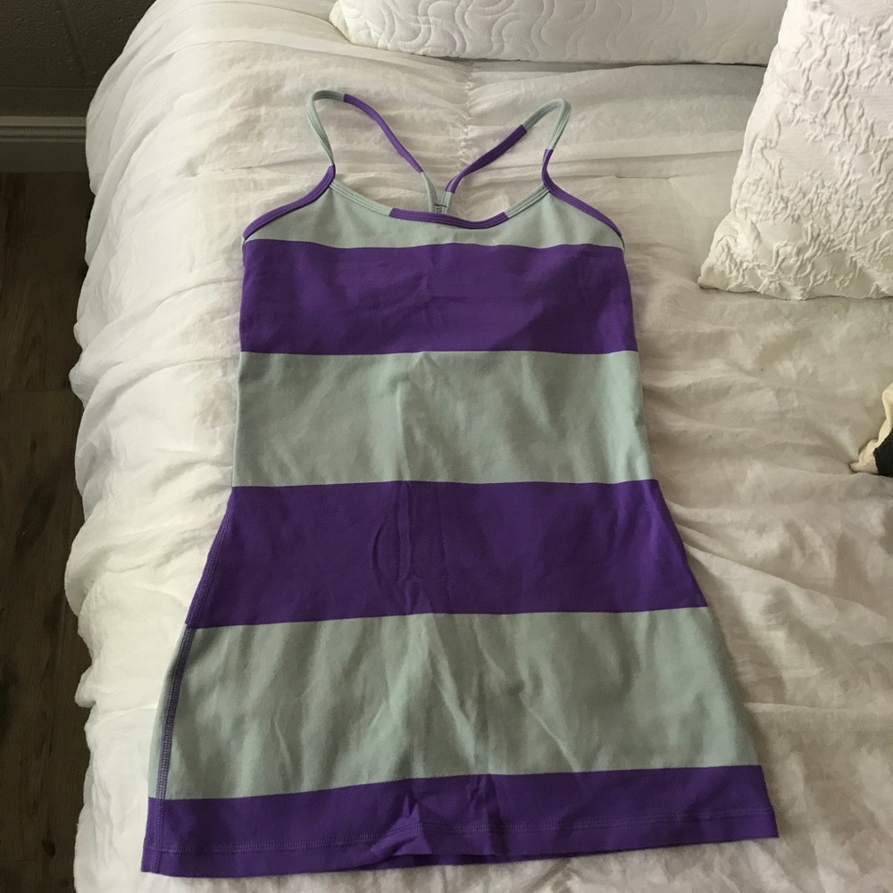 Lulu Lemon workout top