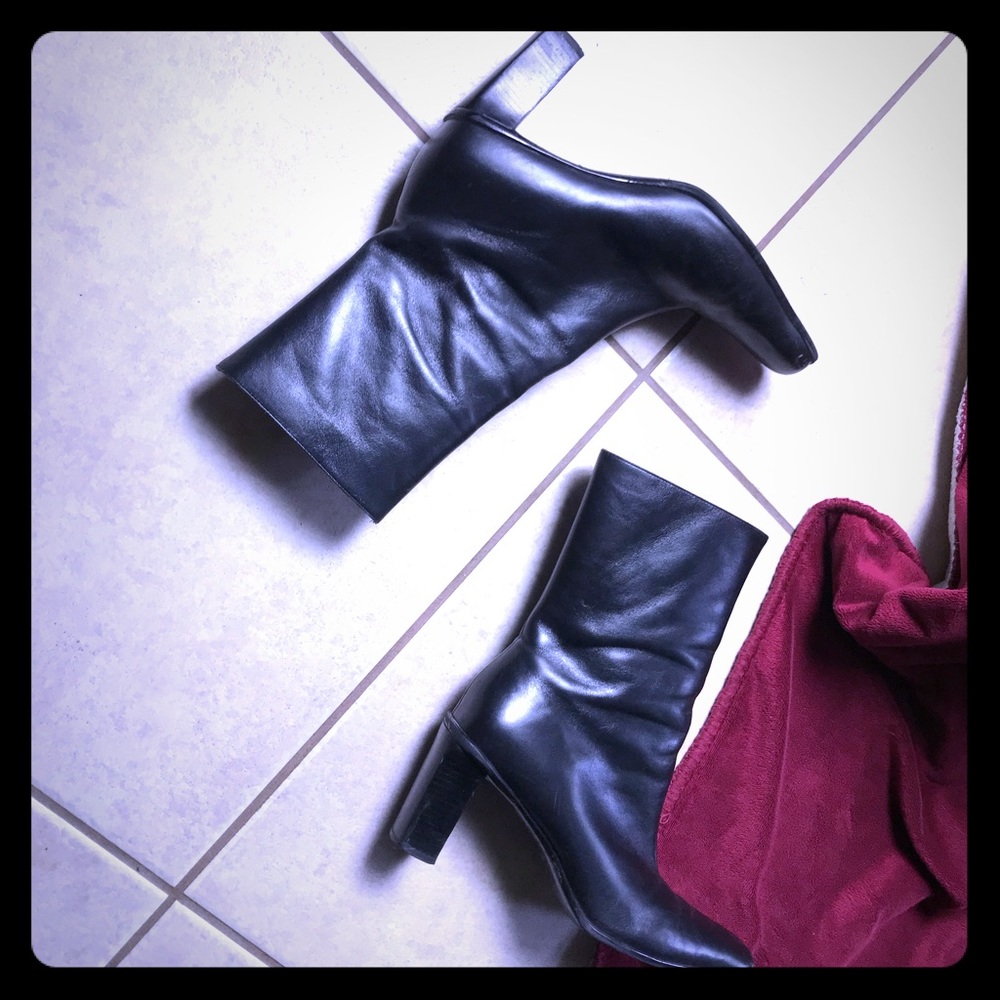 Size 10 - Martinelli Short boots