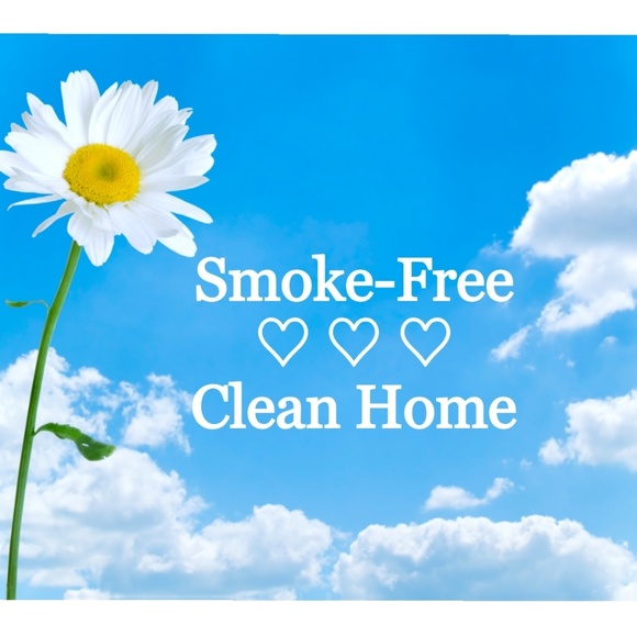 Meet Your Posher, Robyn - Picture 3 of 4