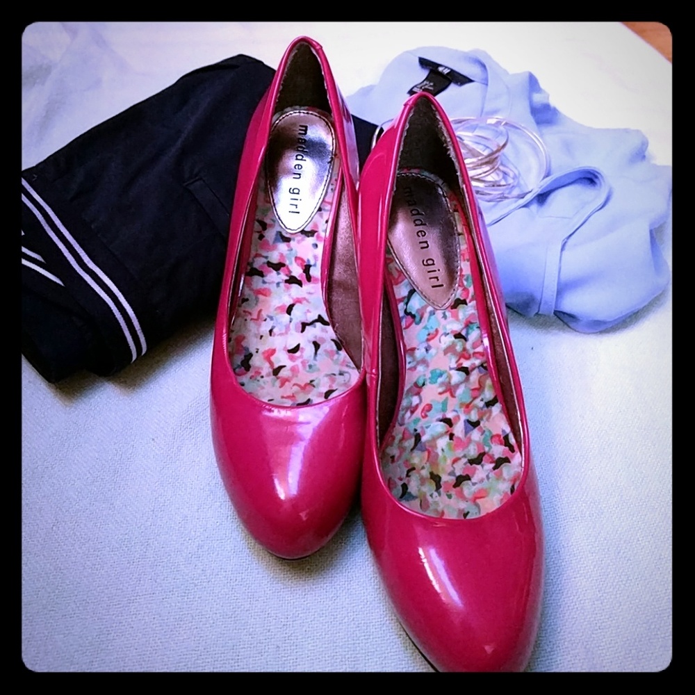 Fuchsia Madden Girl Pumps