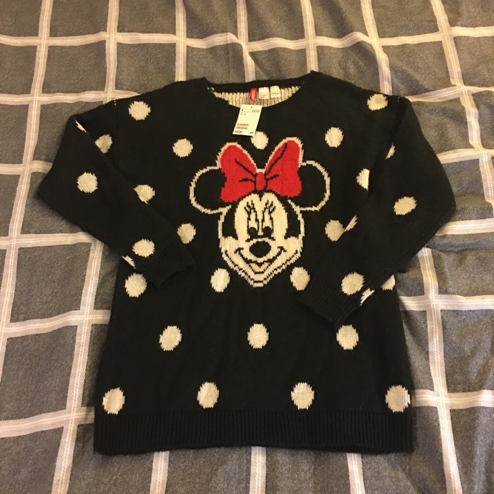 New w tags H&M Disney Mickey Mouse Sweater