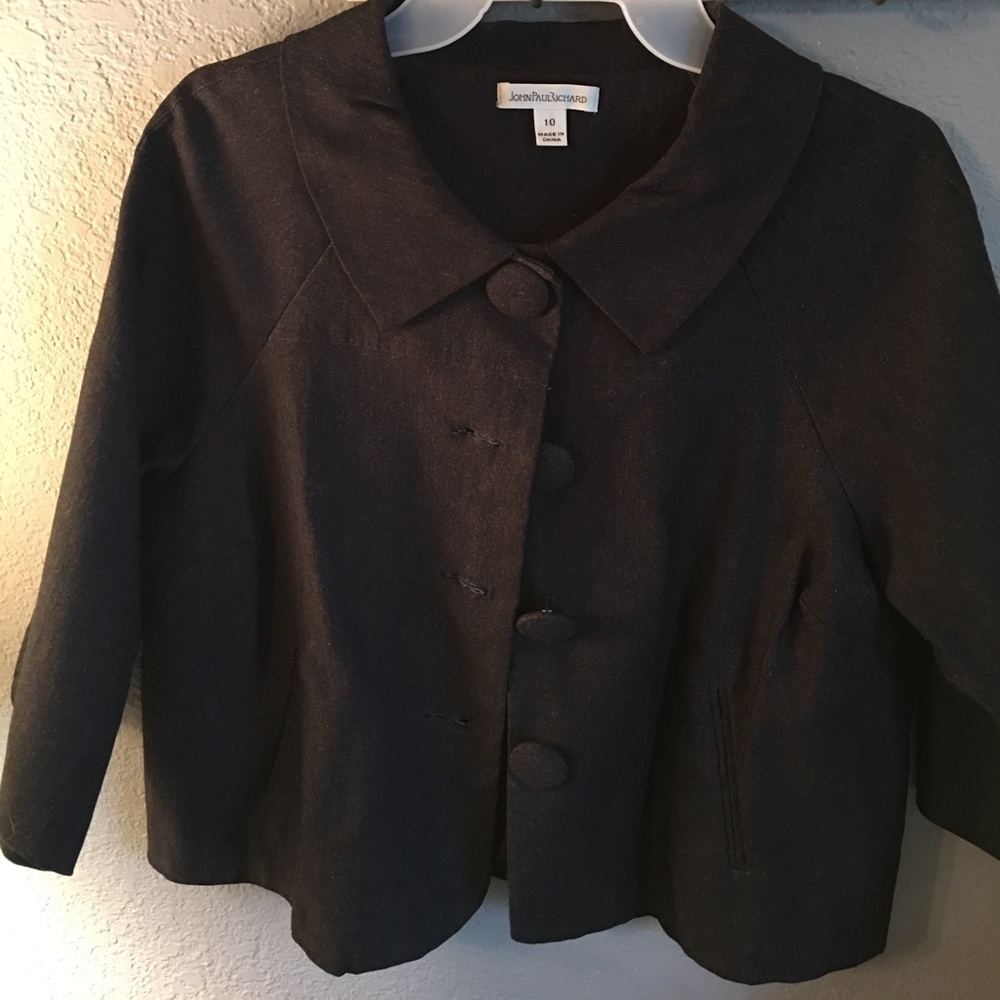 Short grey blazer