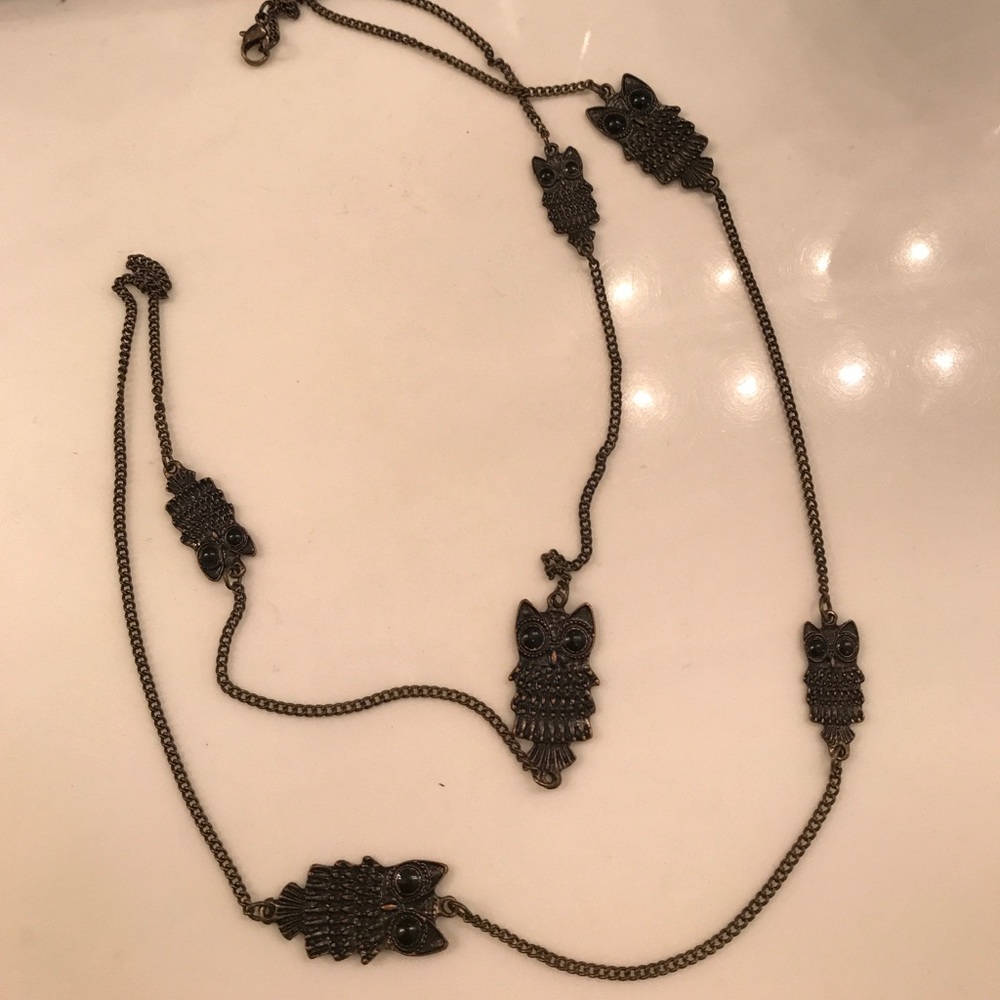 Super cute owl necklace