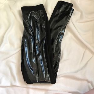 🛑Top shop Vinyl Front Ponte Leggings Size 4