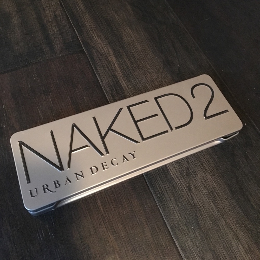 MUST SELL urban decay palette