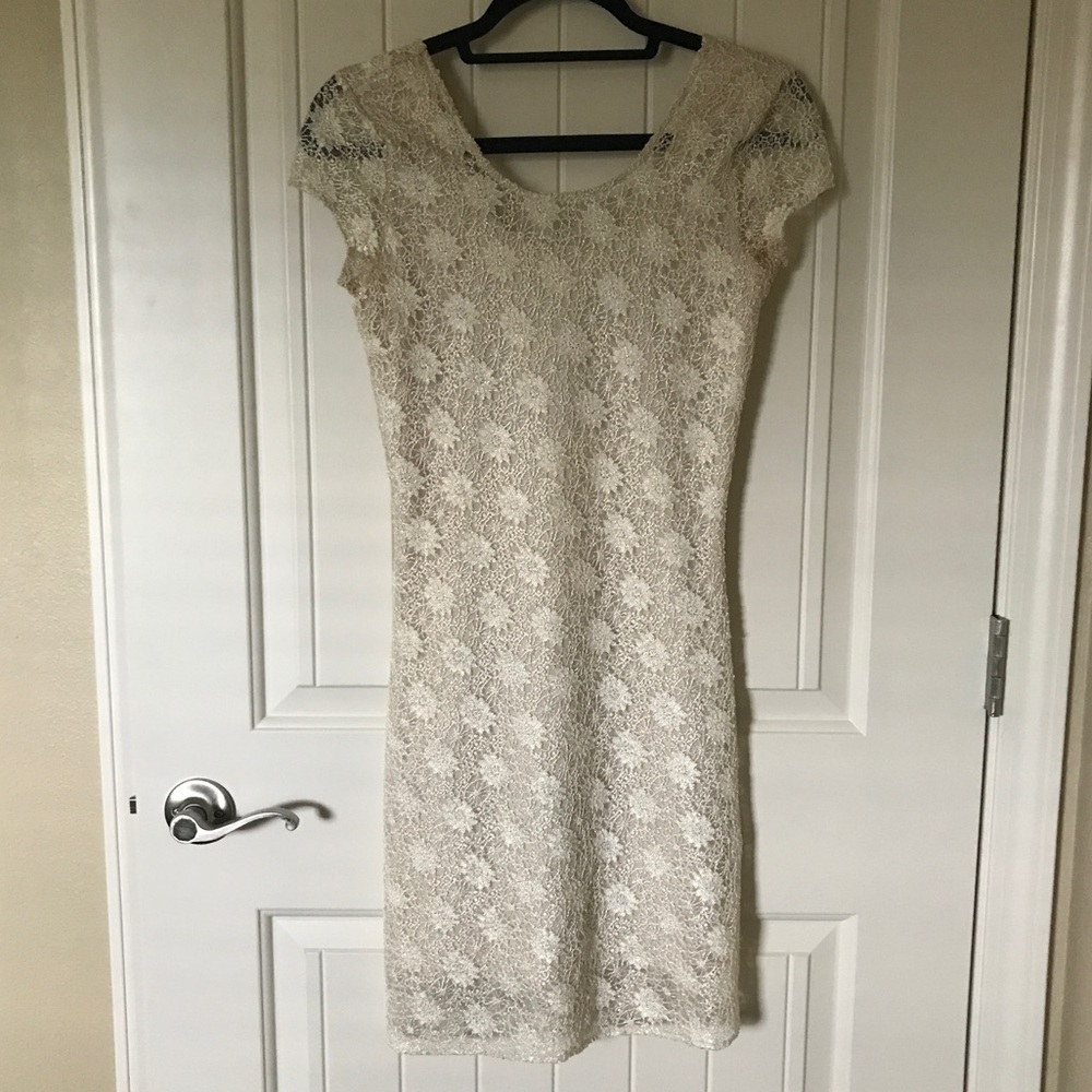 Chelsea and Violet ivory lace dress S