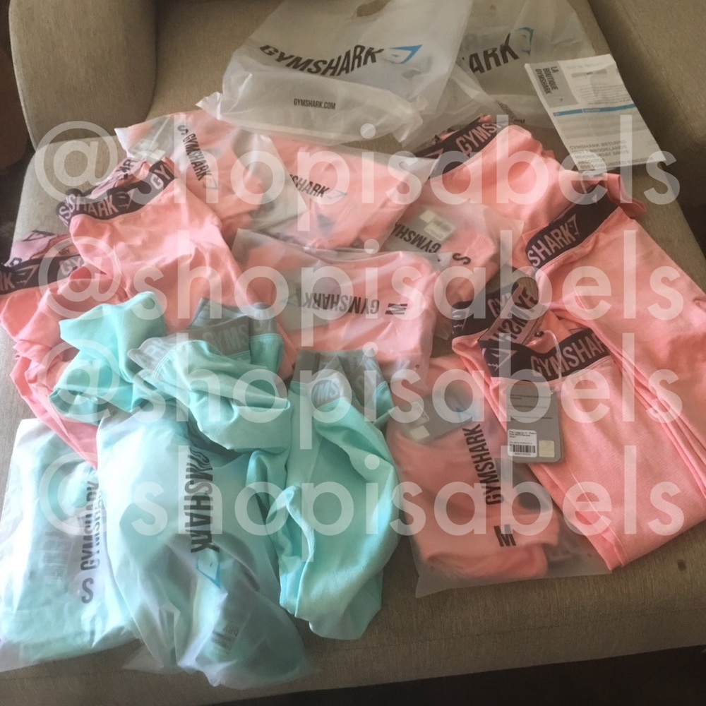 ✖️SOLD✖️ Gymshark Set. Choose color & size