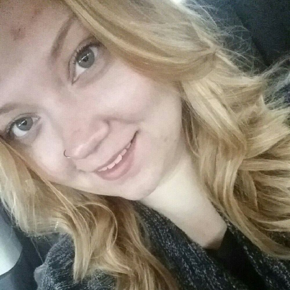 Meet your Posher, Rebecca