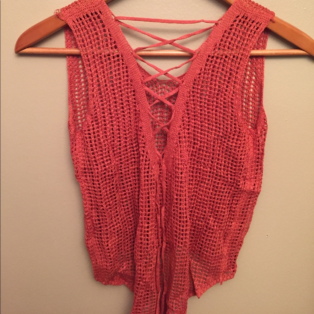 Cropped Net Top - Picture 3 of 4
