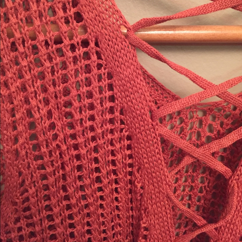 Cropped Net Top - Picture 4 of 4