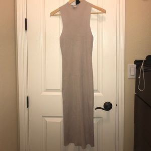 Ribbed midi nude dress