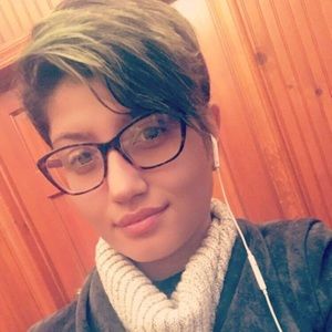 Meet your Posher, Samantha
