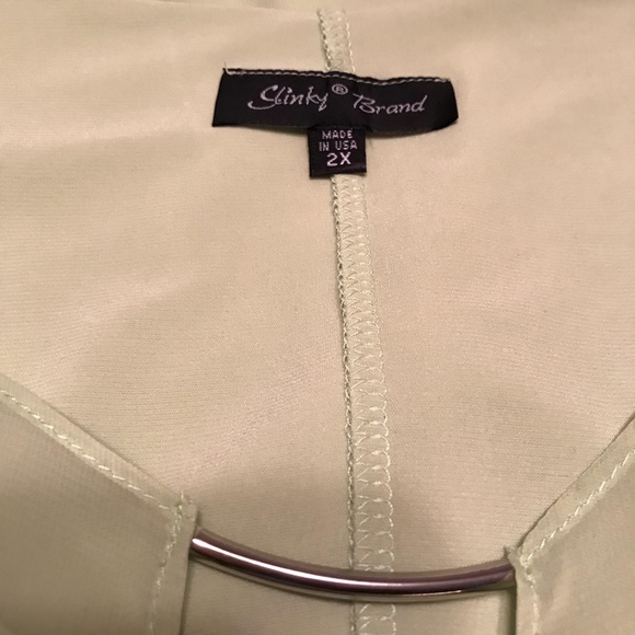 Top - Picture 4 of 6