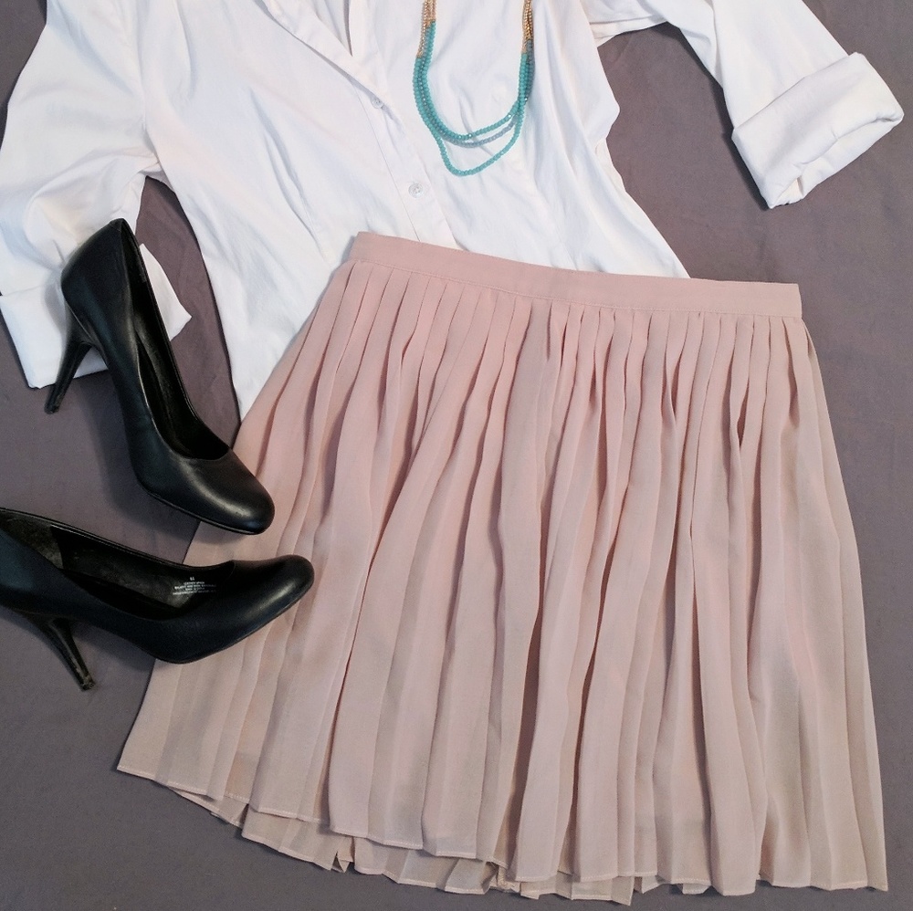 ✨FINAL PRICE✨Forever 21 Skirt