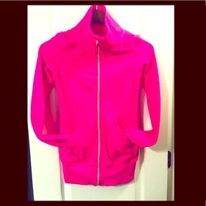 🍋Lulu Lemon🍋 Lycra Jacket Size 2 VIBRANT PINK!