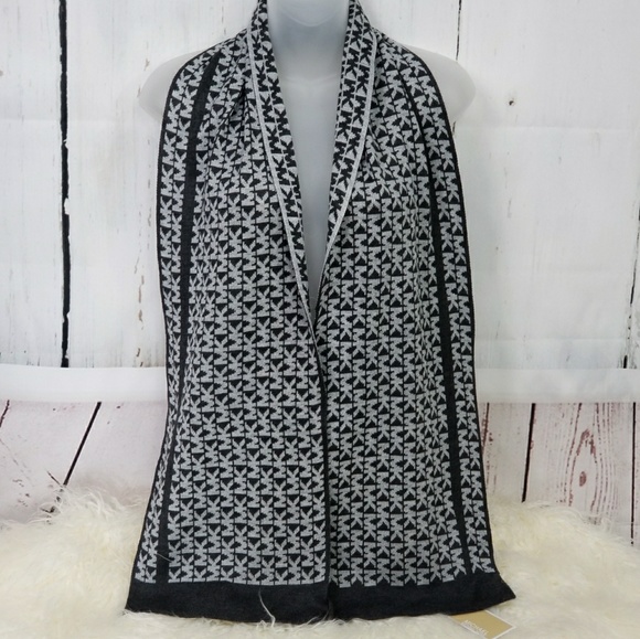 MICHAEL KORS SCARF GRAY- LIGHT GRAY - Picture 3 of 4