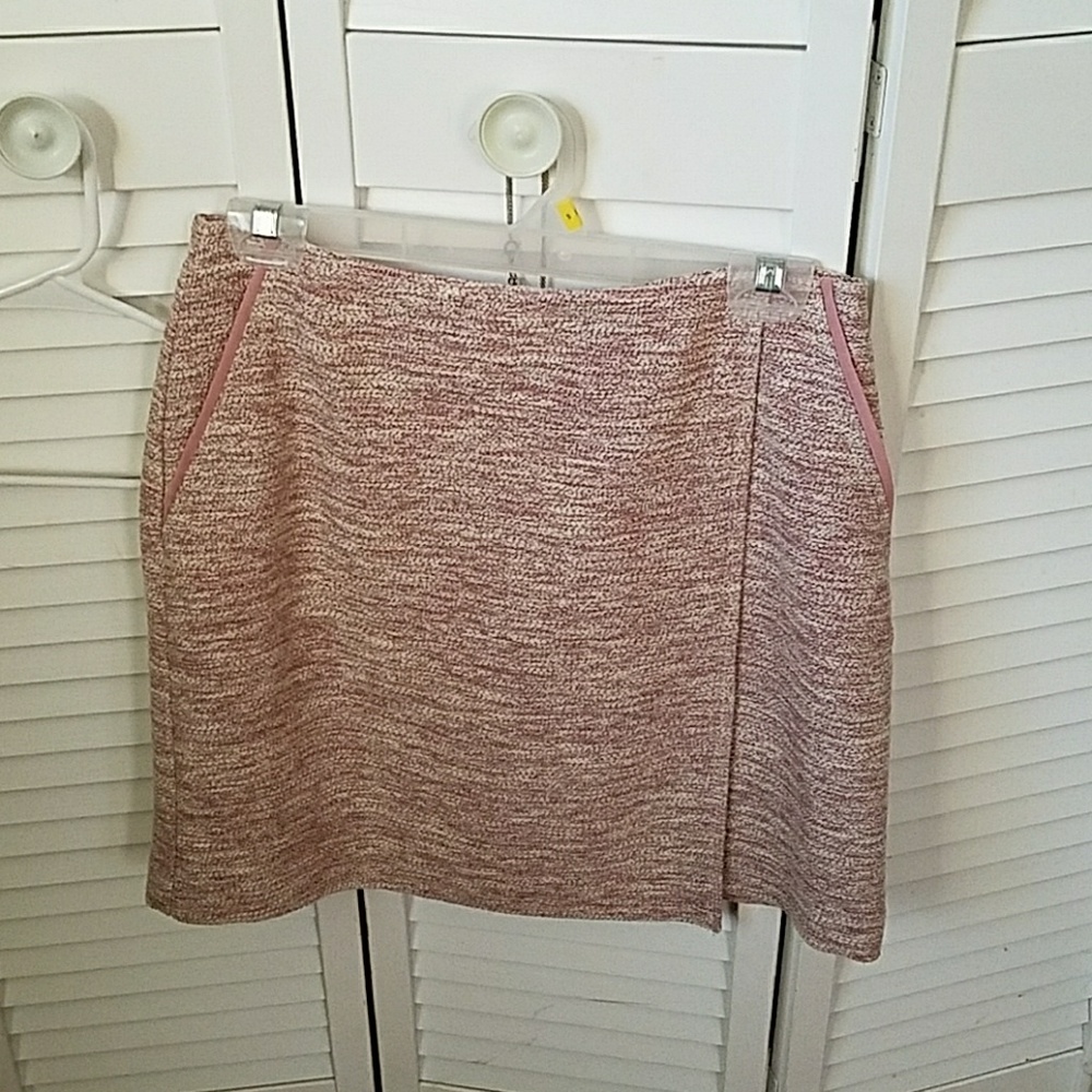 Loft Size 4 Pink Skirt