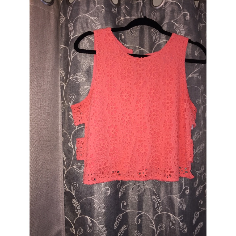 Cropped blouse