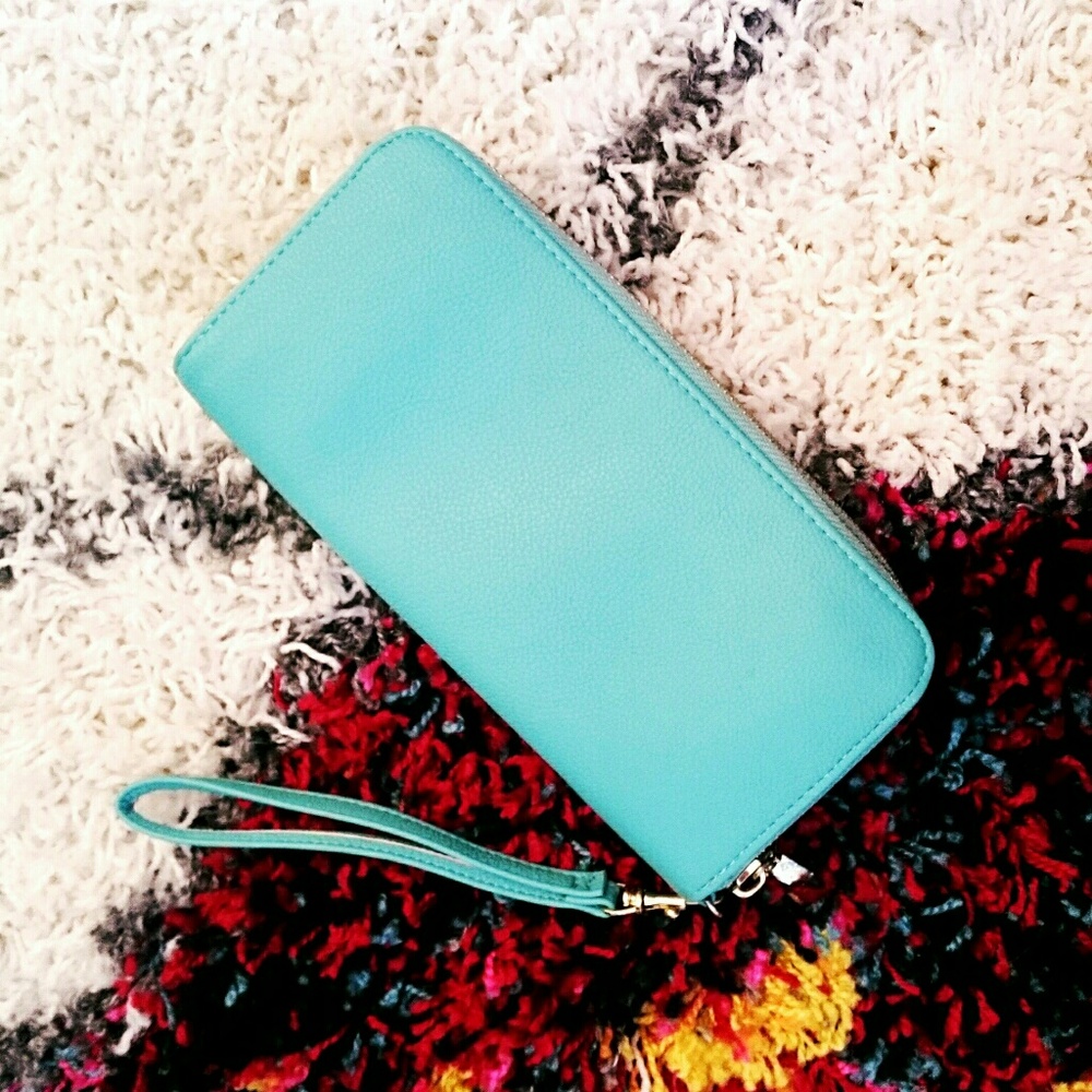 Blue Wristlet Wallet
