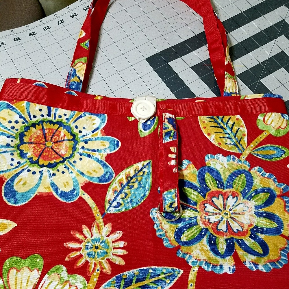 Handmade new Tote style purse.