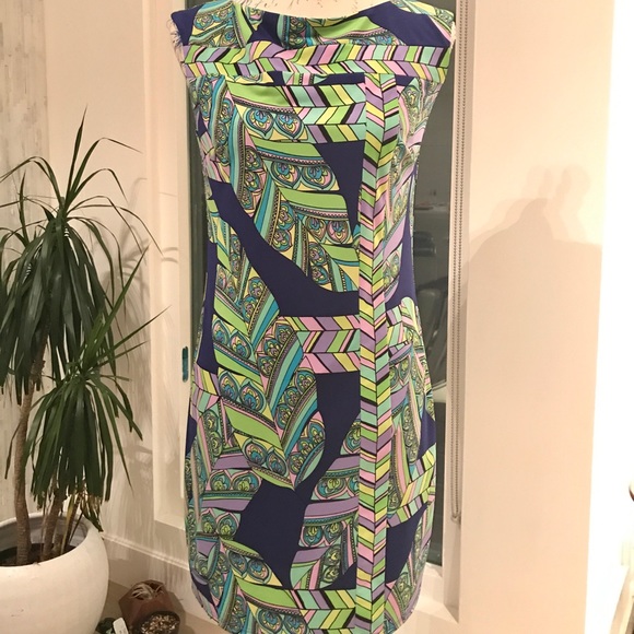 Trina Turk Dresses & Skirts - Trina Turk print dress