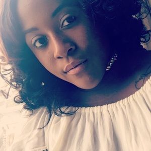 Meet your Posher, Tamara