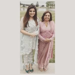 Meet your Posher, Tina