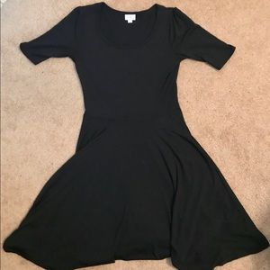 LuLaRoe Nicole Black Medium