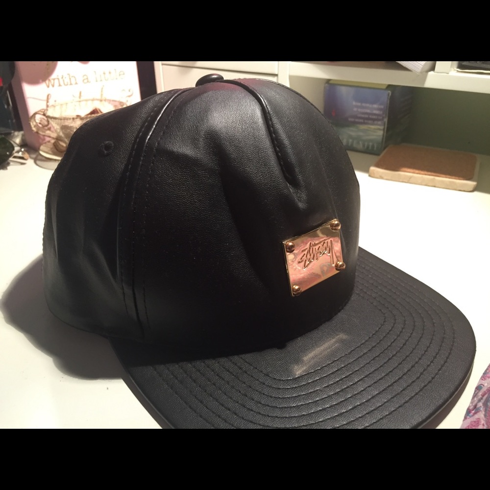 Stussy Leather Flat Brim SnapBack