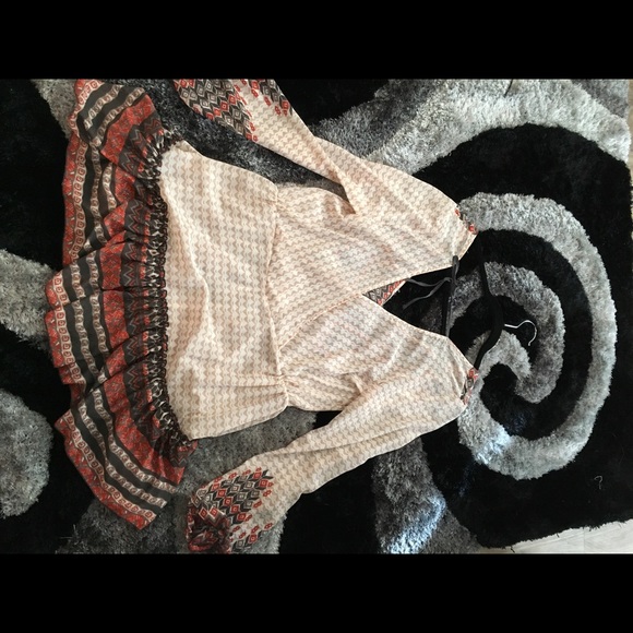 😍 Free People large beautiful top bohemian 😍 - Picture 4 of 4