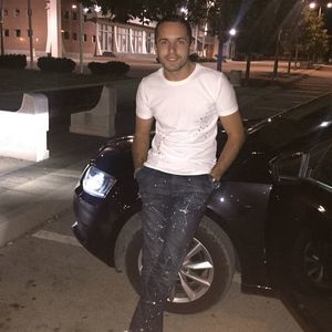 Meet your Posher, Alen