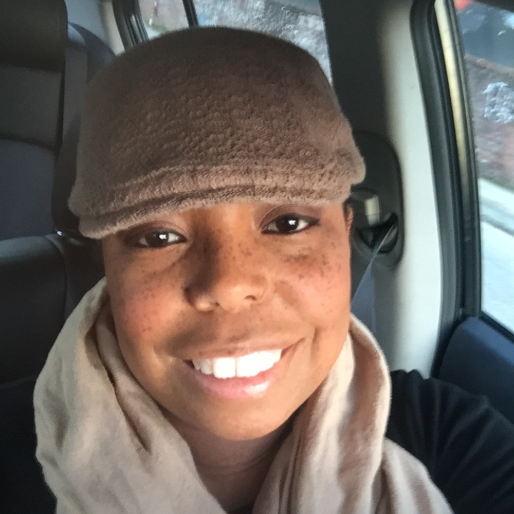 Meet your Posher, Kendra