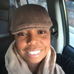 Meet your Posher, Kendra