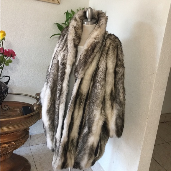 astraka coats