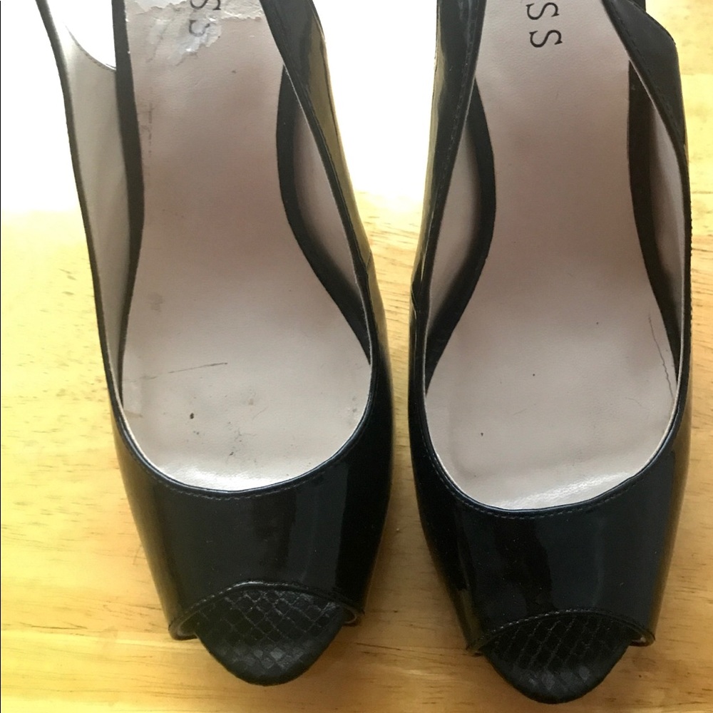 GUESS Black Patent Leather PeepToe Heels. Size 8.5