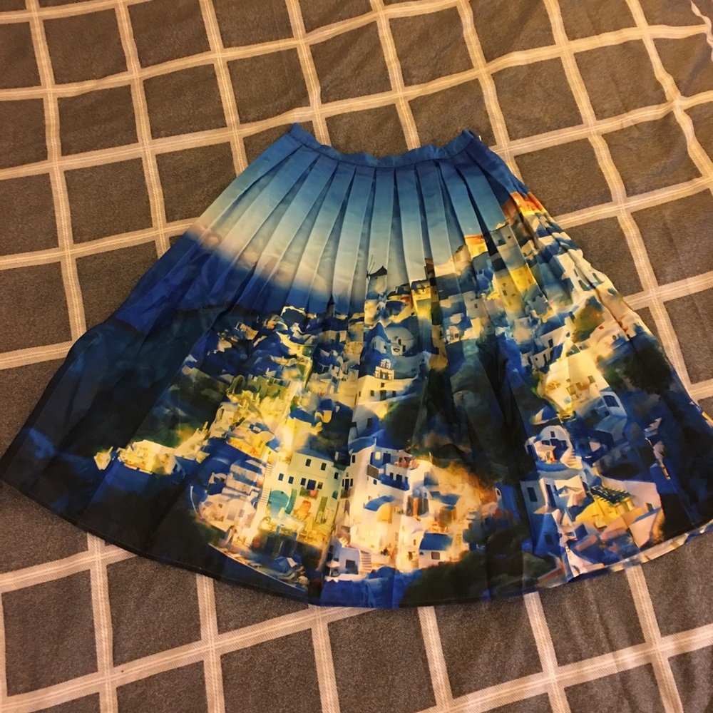 Brand New Scenic Autumn Dress