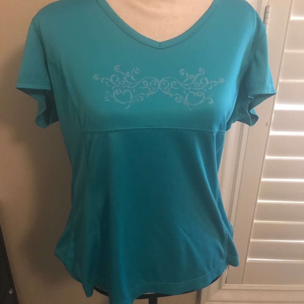 Tek Gear dri-fit short sleeve shirt