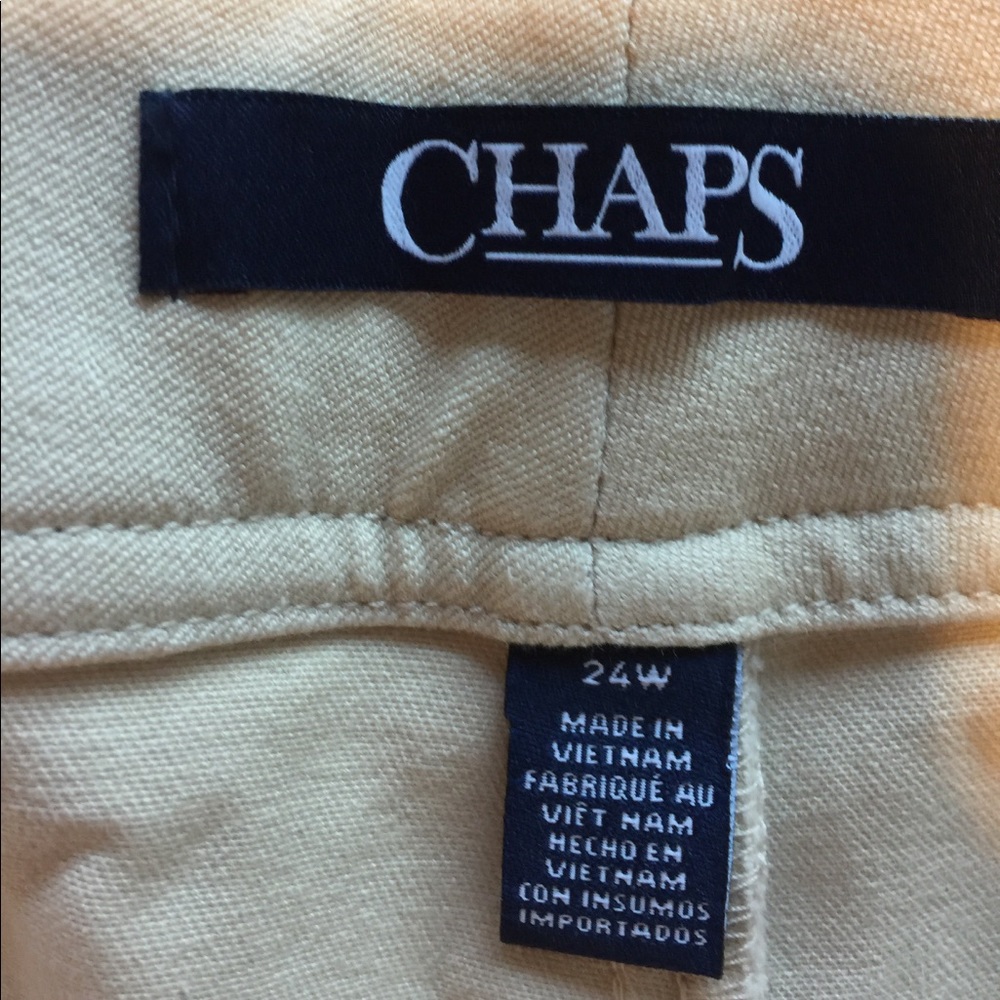 Plus Size CHAPS Twill Casual Ankle Capris Pants - Picture 3 of 8