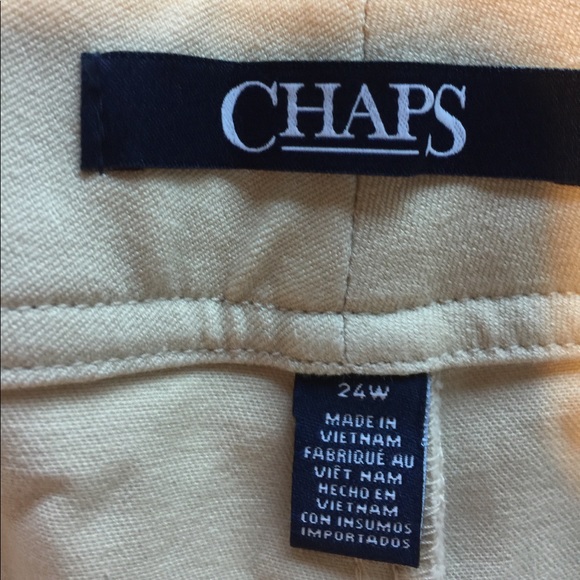 Plus Size CHAPS Twill Casual Ankle Capris Pants - Picture 3 of 8