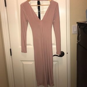 Slinky backless bodycon long sleeve pink dress