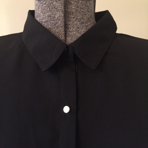 LAST ONE SMALL Black top, gold bottoms, flare arms - Picture 2 of 6