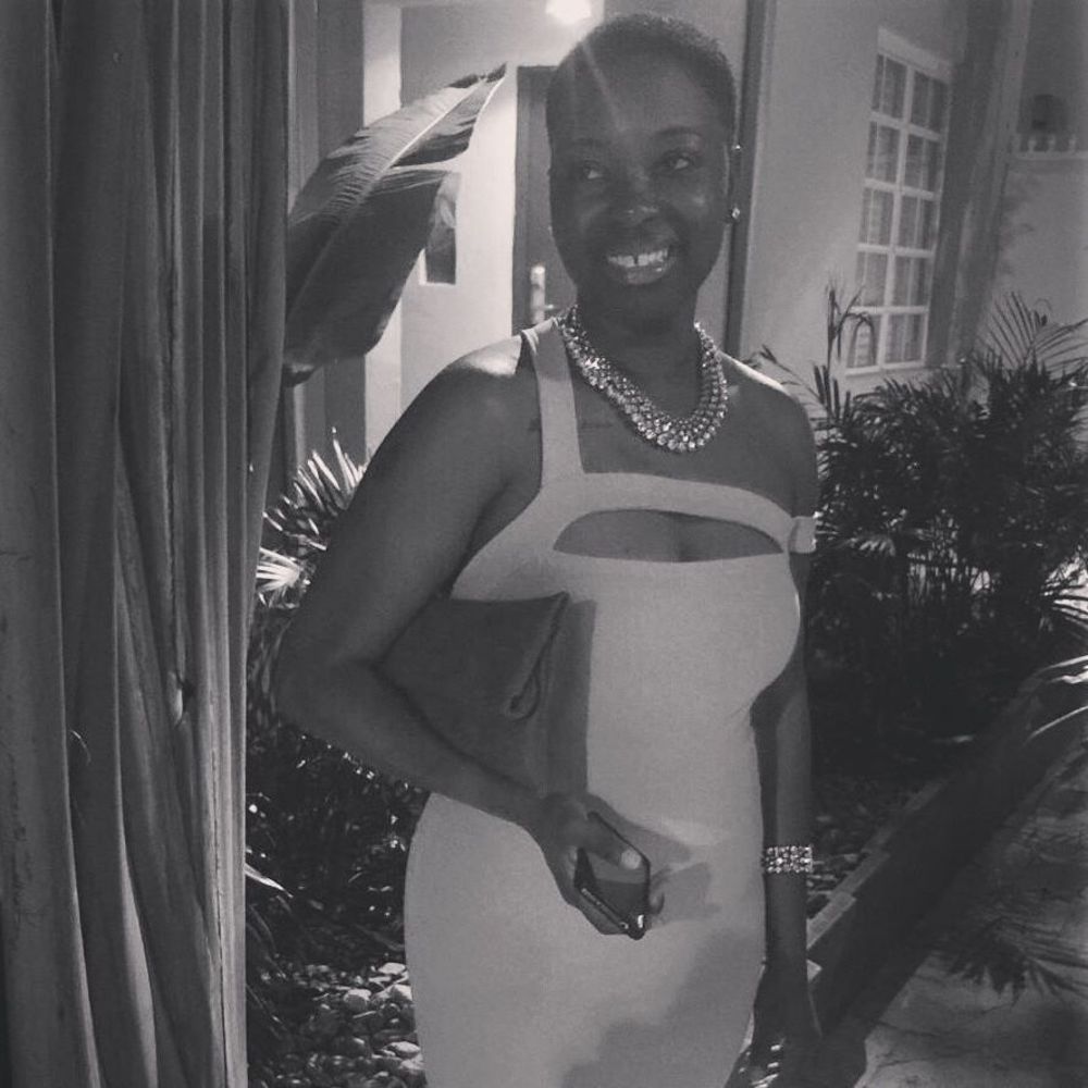 Meet your Posher, Taniea