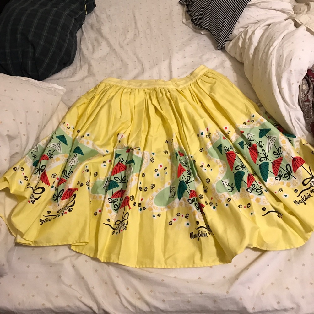 NWOT Pinup Girl Yellow Umbrella Skirt