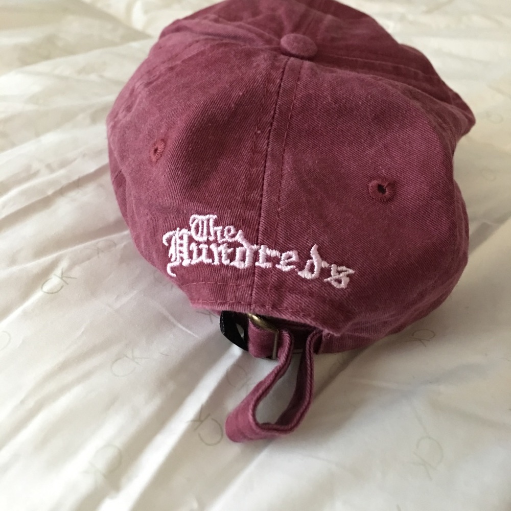 The hundreds hat - Picture 3 of 4