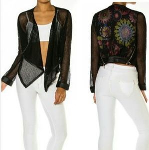 🌸Last medium left