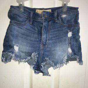 Hollister shorts (size 3)