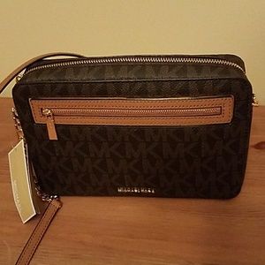 Brand new AUTHENTIC Michael Kors crossbody  bag
