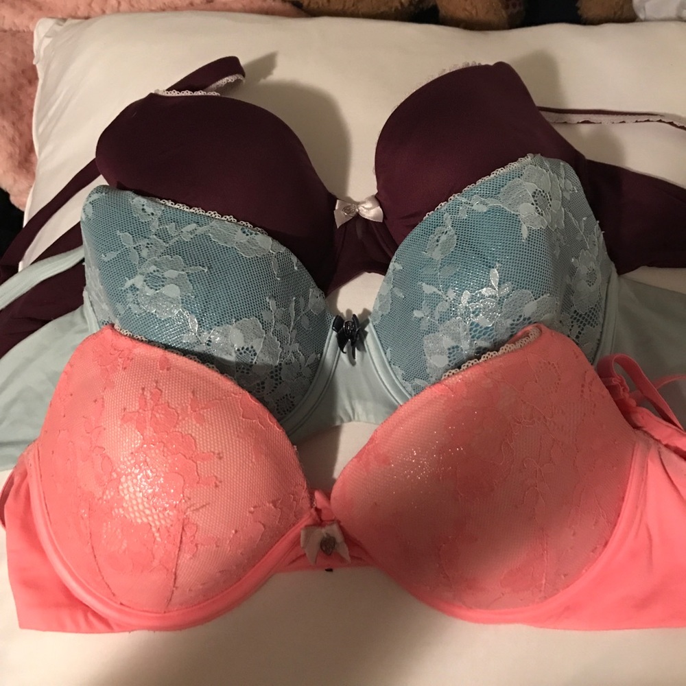 VS bra bundle