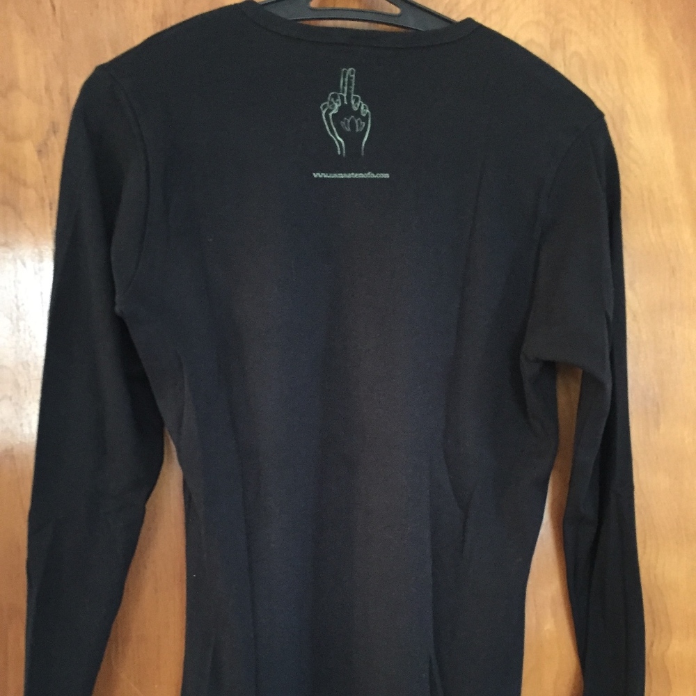 Message Yoga Tee - Picture 4 of 5