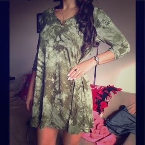 Olive tie-dye shirt dress